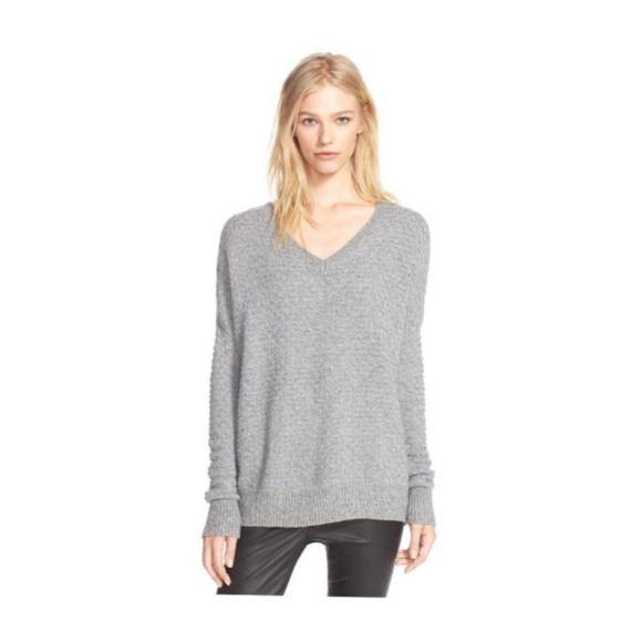 Vince Sweaters - Vince Gray Wool Blend Textured V-neck Sweater
